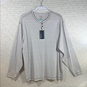 Roundtree & Yorke Light Gray Long Sleeve Tee - NWT